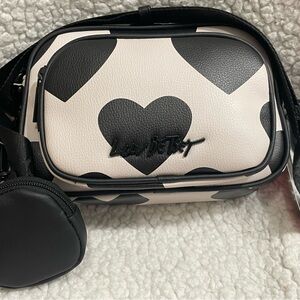 Betsey Johnson Black & Cream Crossbody/Camera Bag